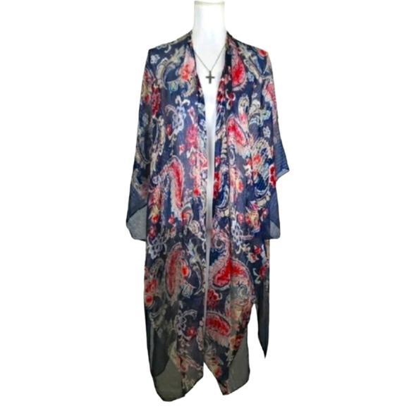 ~~SOLD~~Lane Bryant Woman One Size Blue/Sipver Strips Kimono Top Boho NWT. - Picture 1 of 8